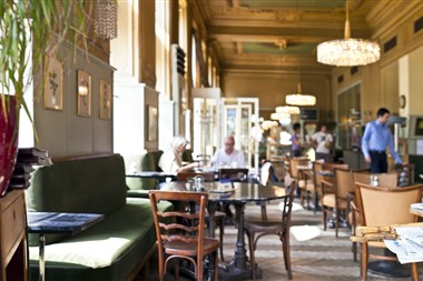 Zu Blogartikel '„An Kaffee, bitte!“: Wie man in Wien Kaffee bestellt – und wie nicht' wechseln