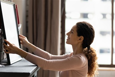 Zu Blogartikel 'Nicht mehr zweifeln: 6 Schritte für mehr Selbstbewusstsein' wechseln